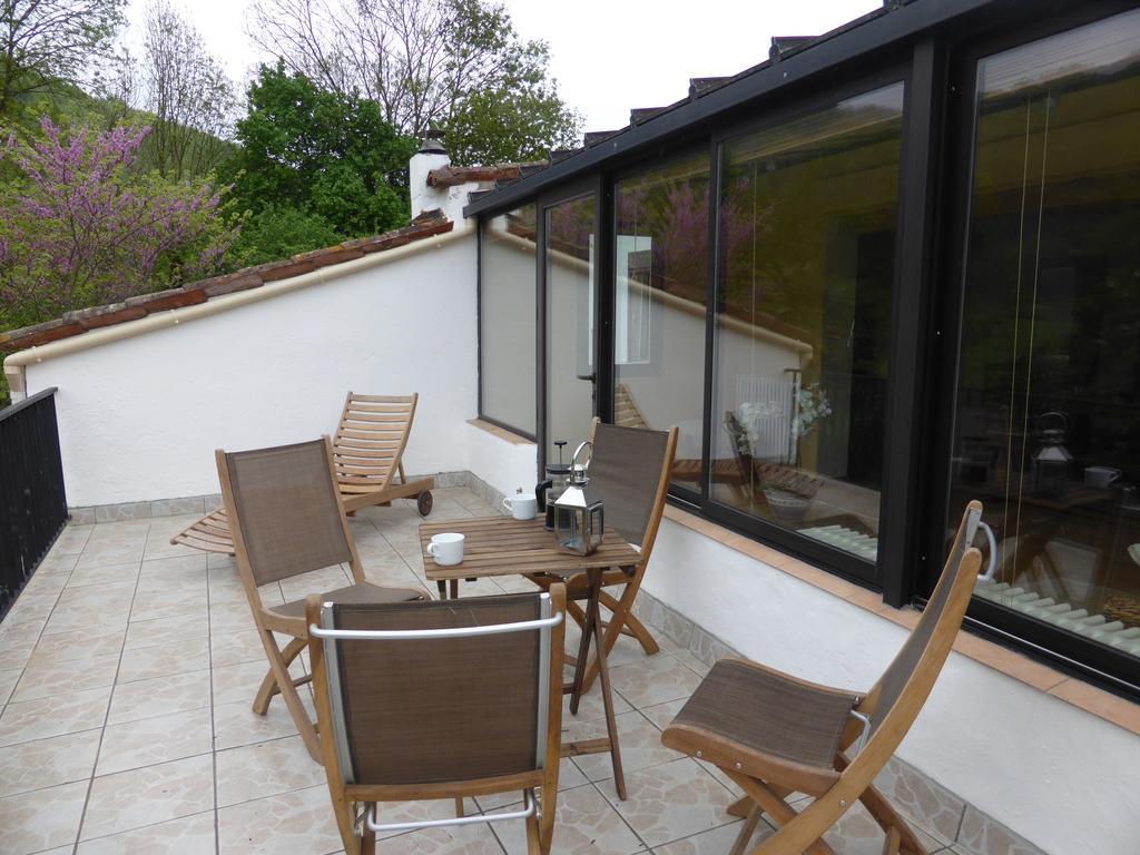 Bedbreakfastbikespyrenees Bed & Breakfast Loubieres Стая снимка