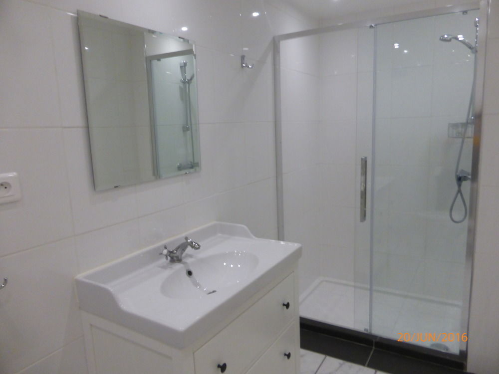 Bedbreakfastbikespyrenees Bed & Breakfast Loubieres Екстериор снимка